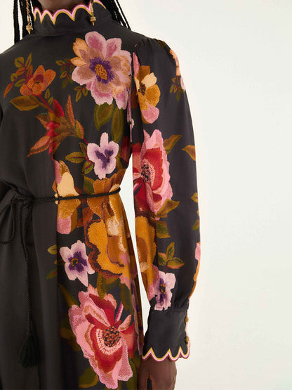 Elegant Flower Embroidered Scalloped Hem Dress