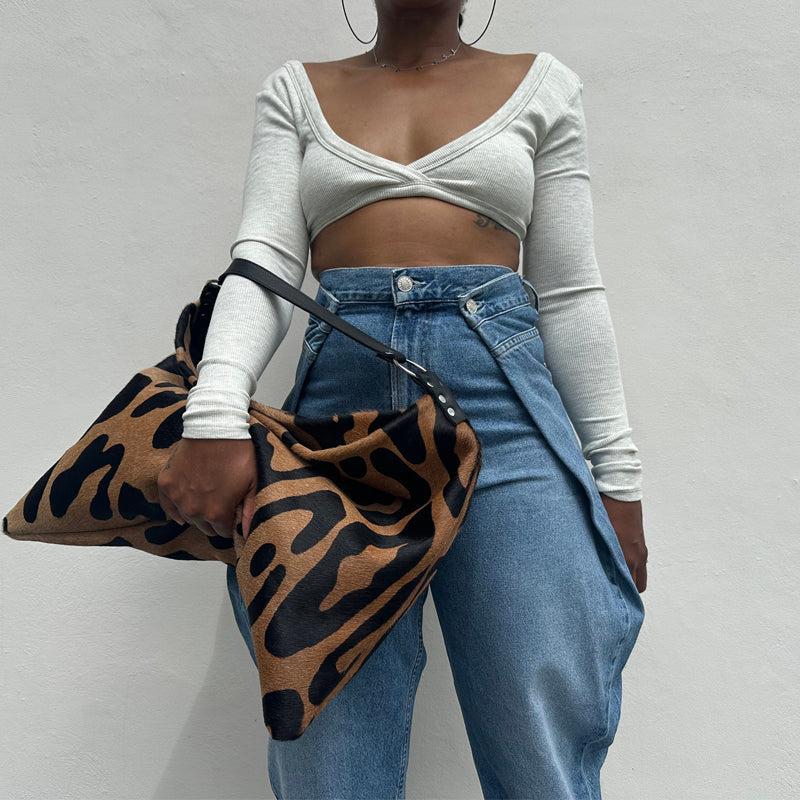 Jaguar Print Large-capacity Shoulder Bag