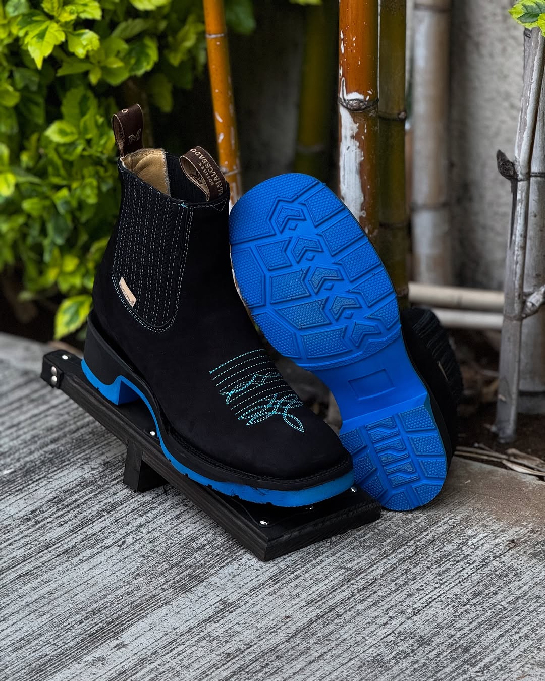 New Men's Zeus Blue Angel Boots