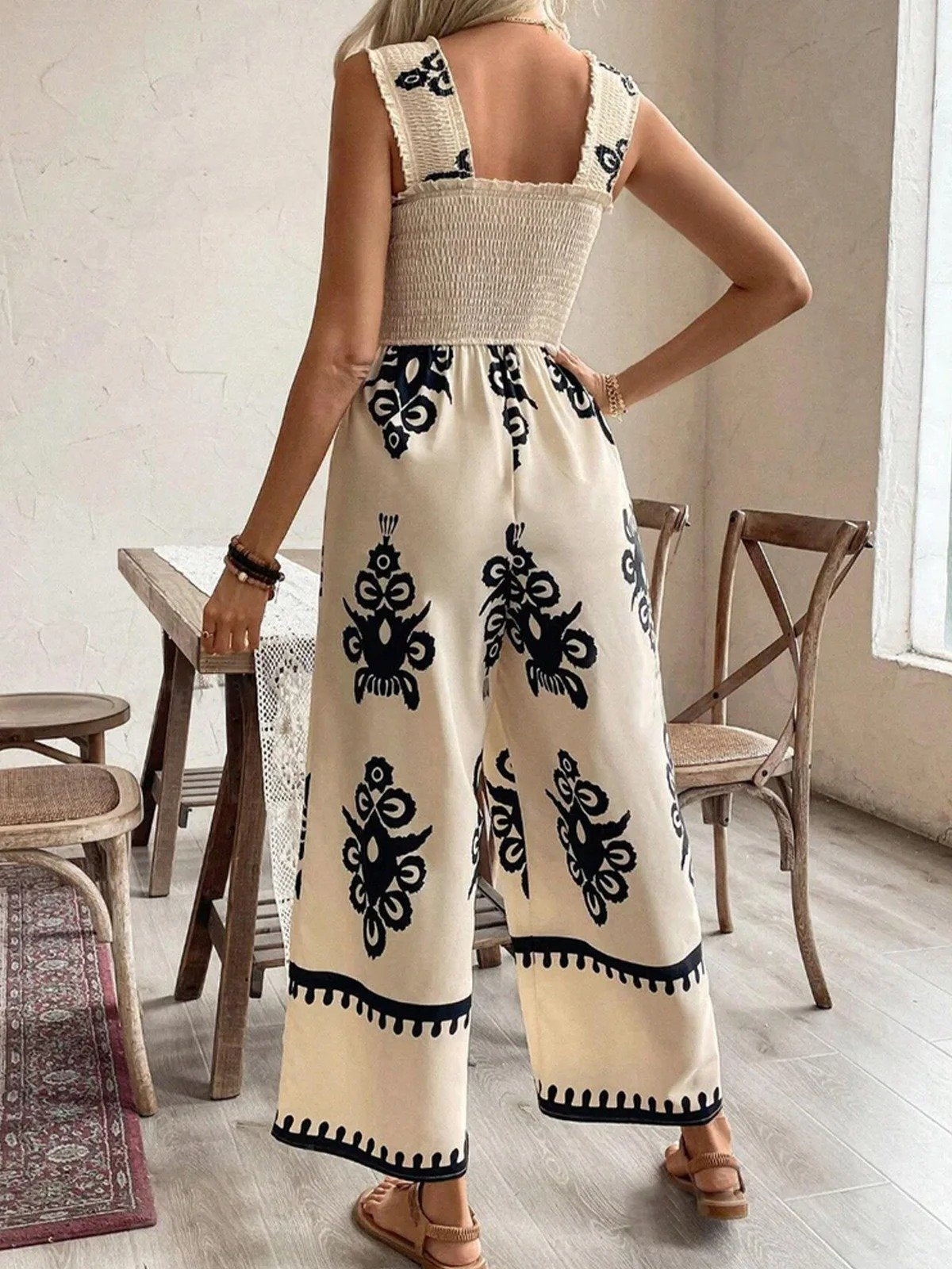 Spaghetti Random Print Loose Vacation Jumpsuit