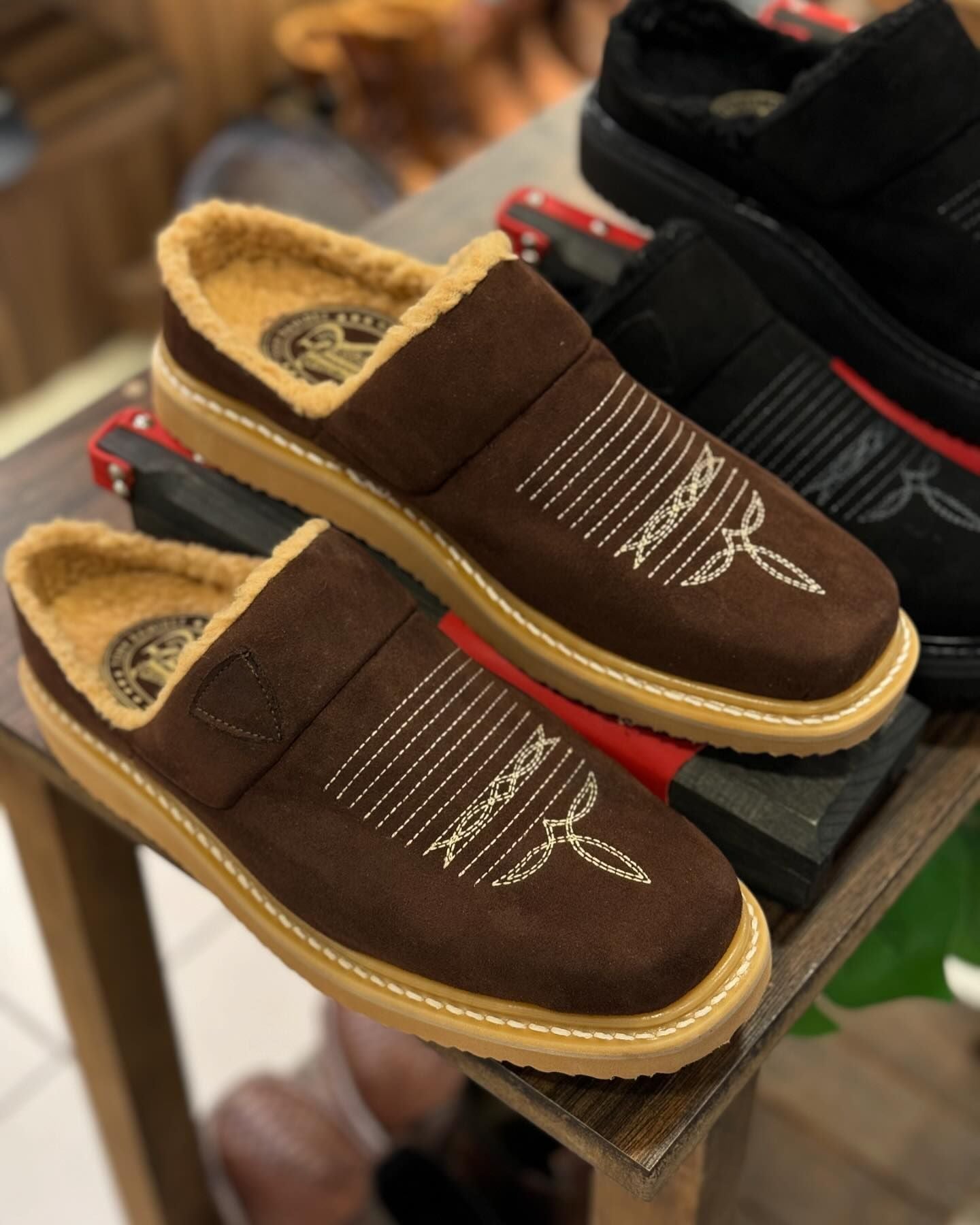 Men's Cowboy Slippers